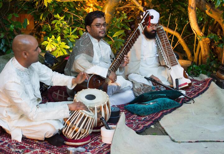 Musicians performing at Umrao Jaan at Hyver Hall 2015, credit Simon Richardson