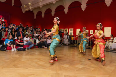 Akademi performance at Eastern Encounters Thursday lates, by Upahaar School of Dance, credit Royal Collection Trust © Her Majesty Queen Elizabeth II 2019